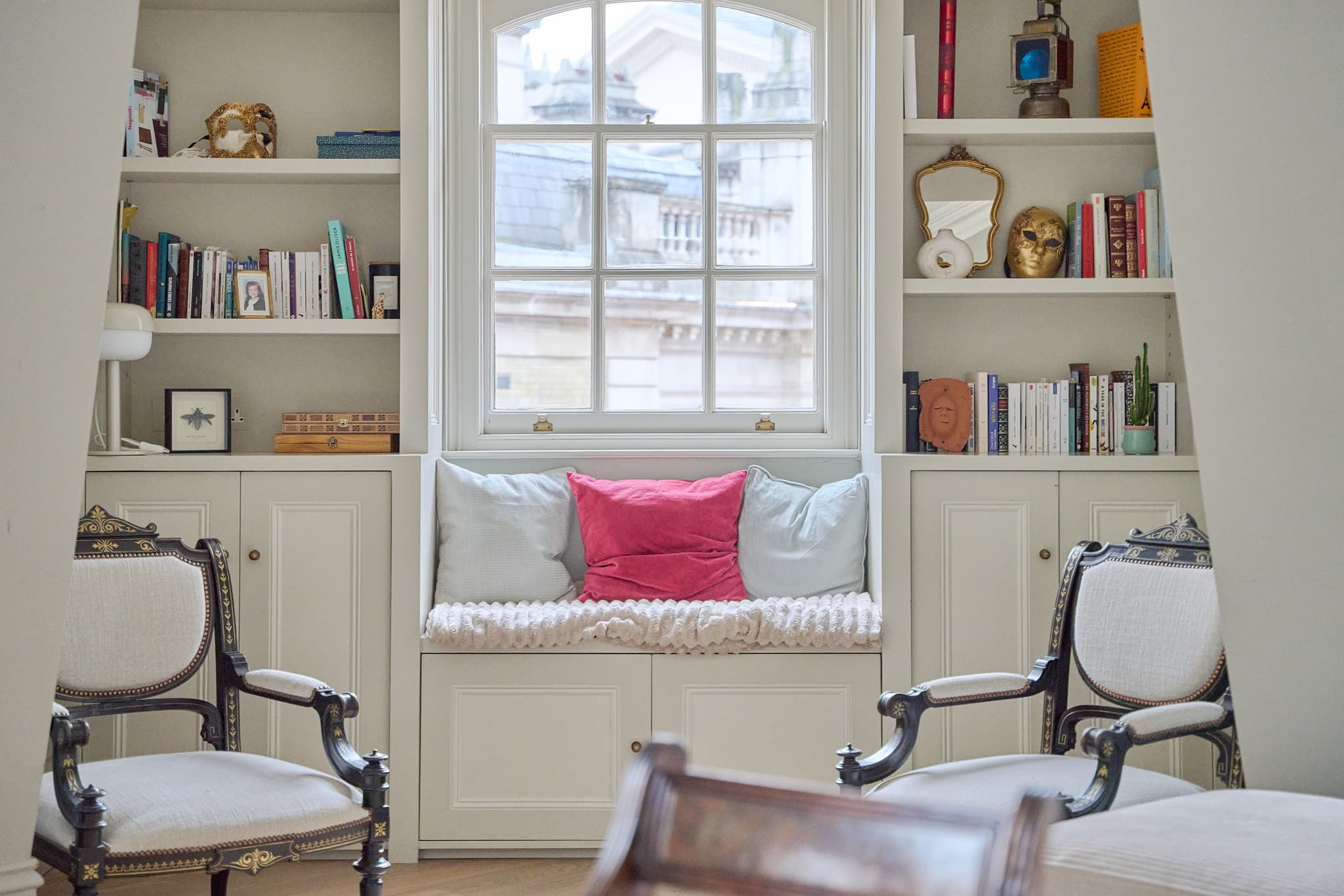 Woolly Mammoth , Artist Flat, Covent Garden image 8