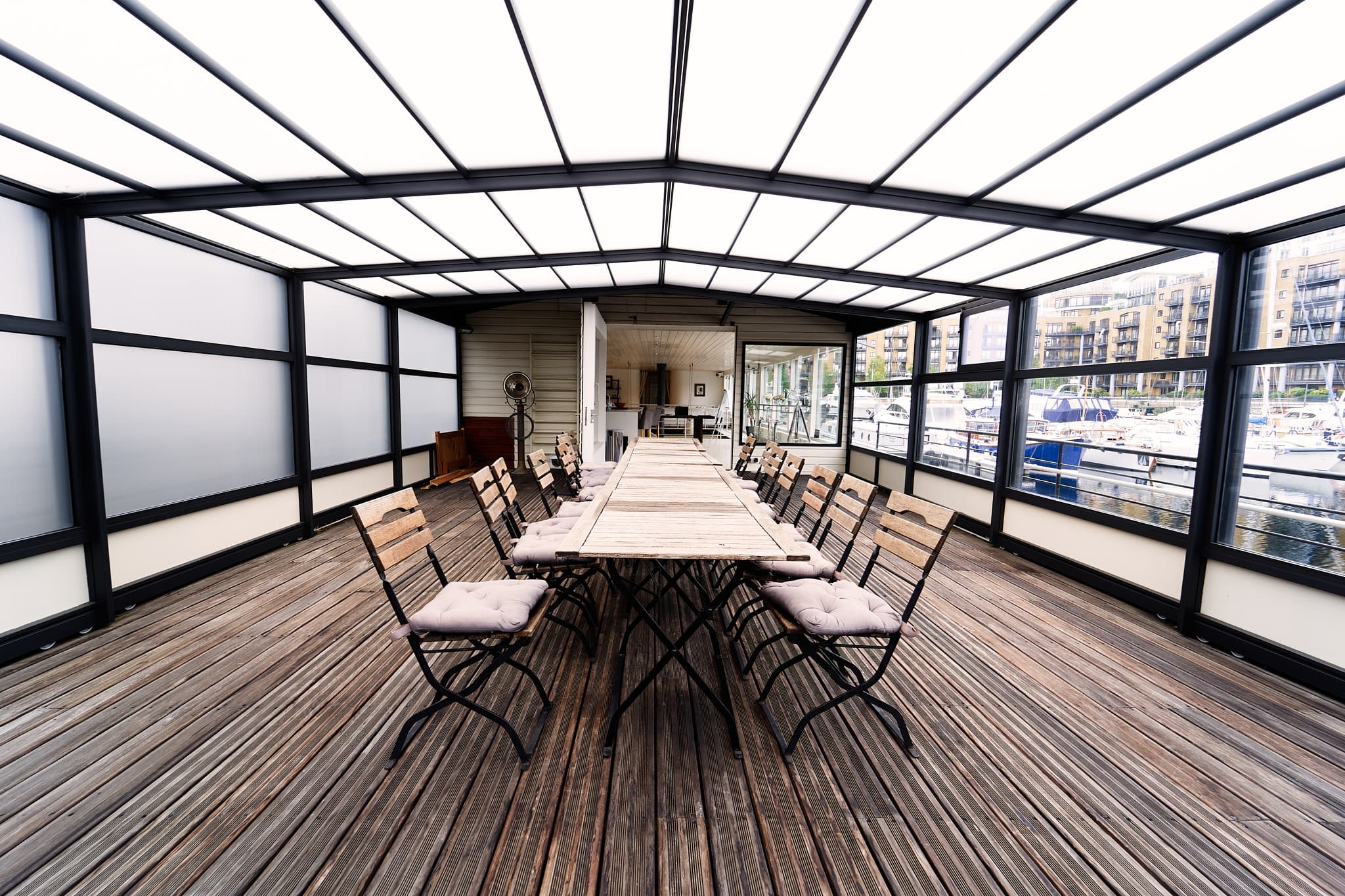 Woolly Mammoth , Film de visite immobilière image 3