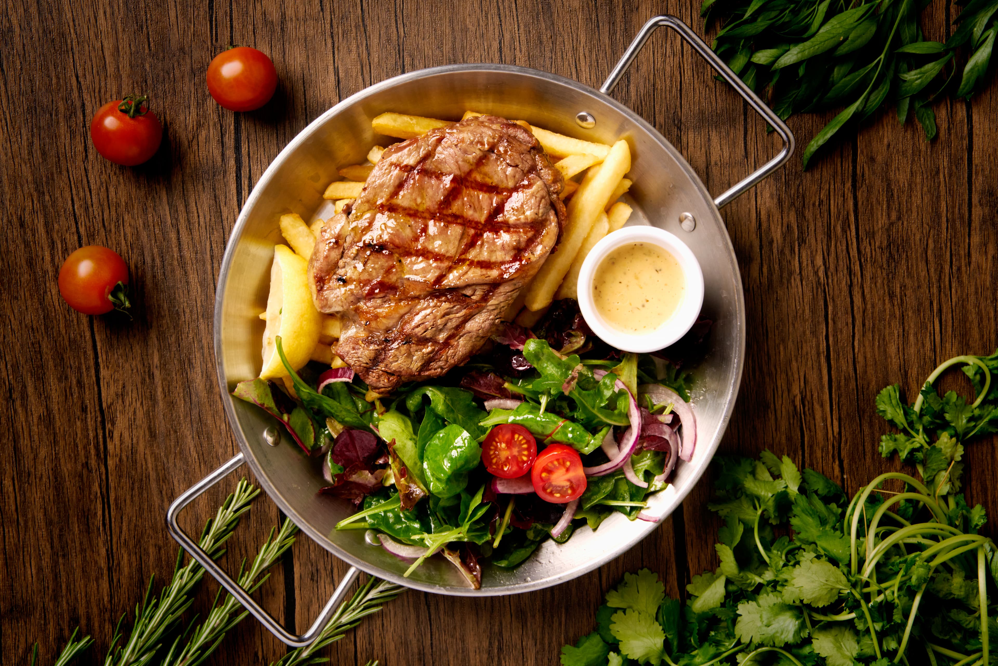 Mediterranean-Inspired Seafood Concept image 2