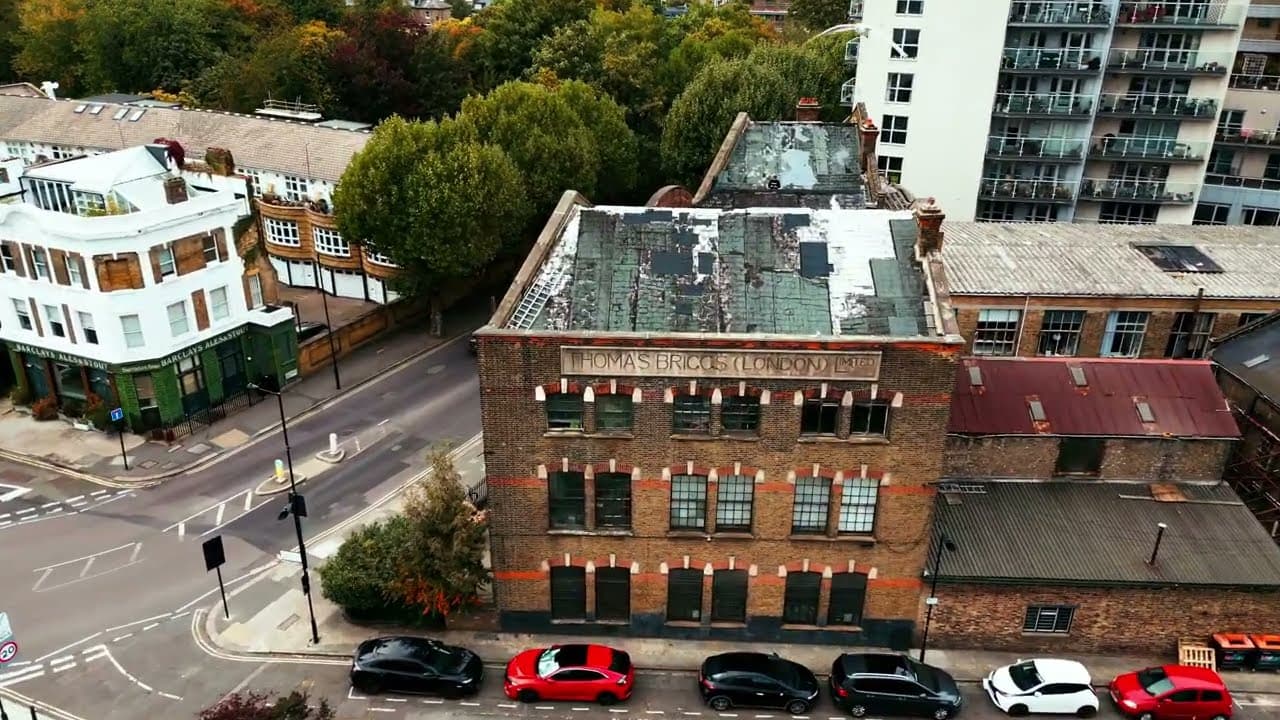 Woolly Mammoth , Film de visite immobilière video 1