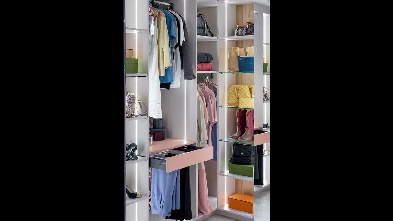 Schmidt , Film & photographie du showroom de Winchester video 1