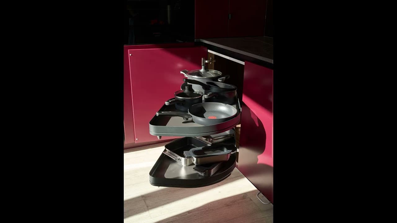 Schmidt , Film & photographie du showroom de Winchester video 1