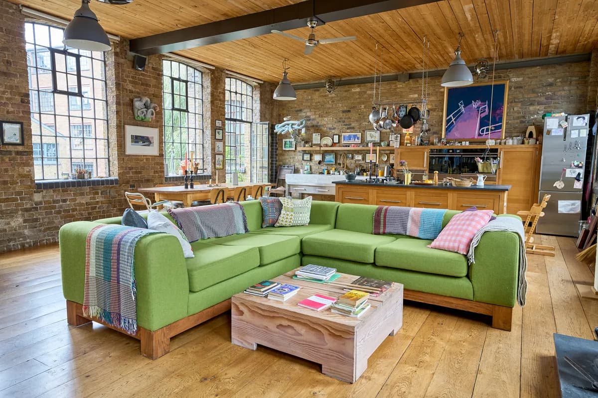 Still from Woolly Mammoth property tour film in London