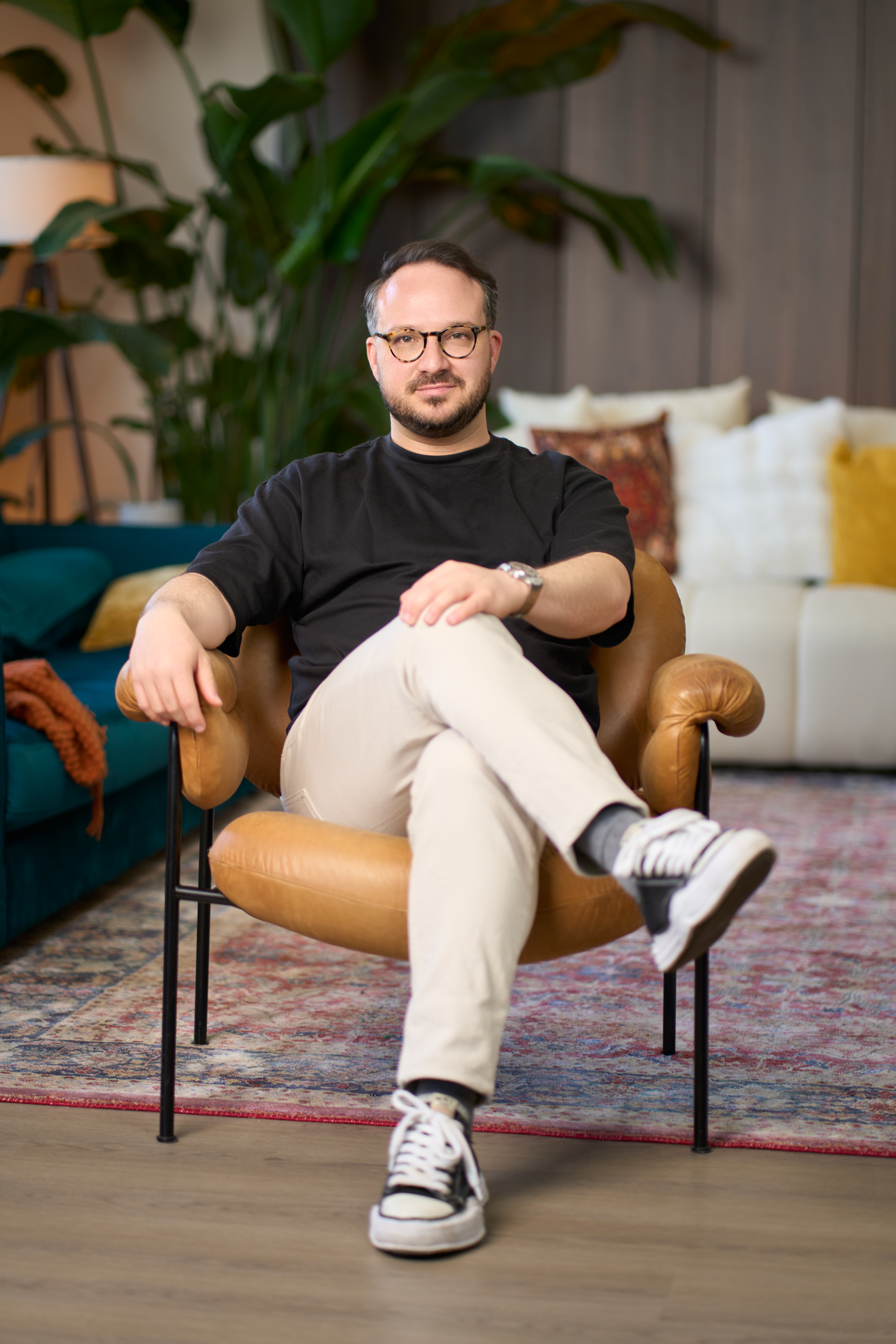 Entourage BD , Team Headshots gallery image 2