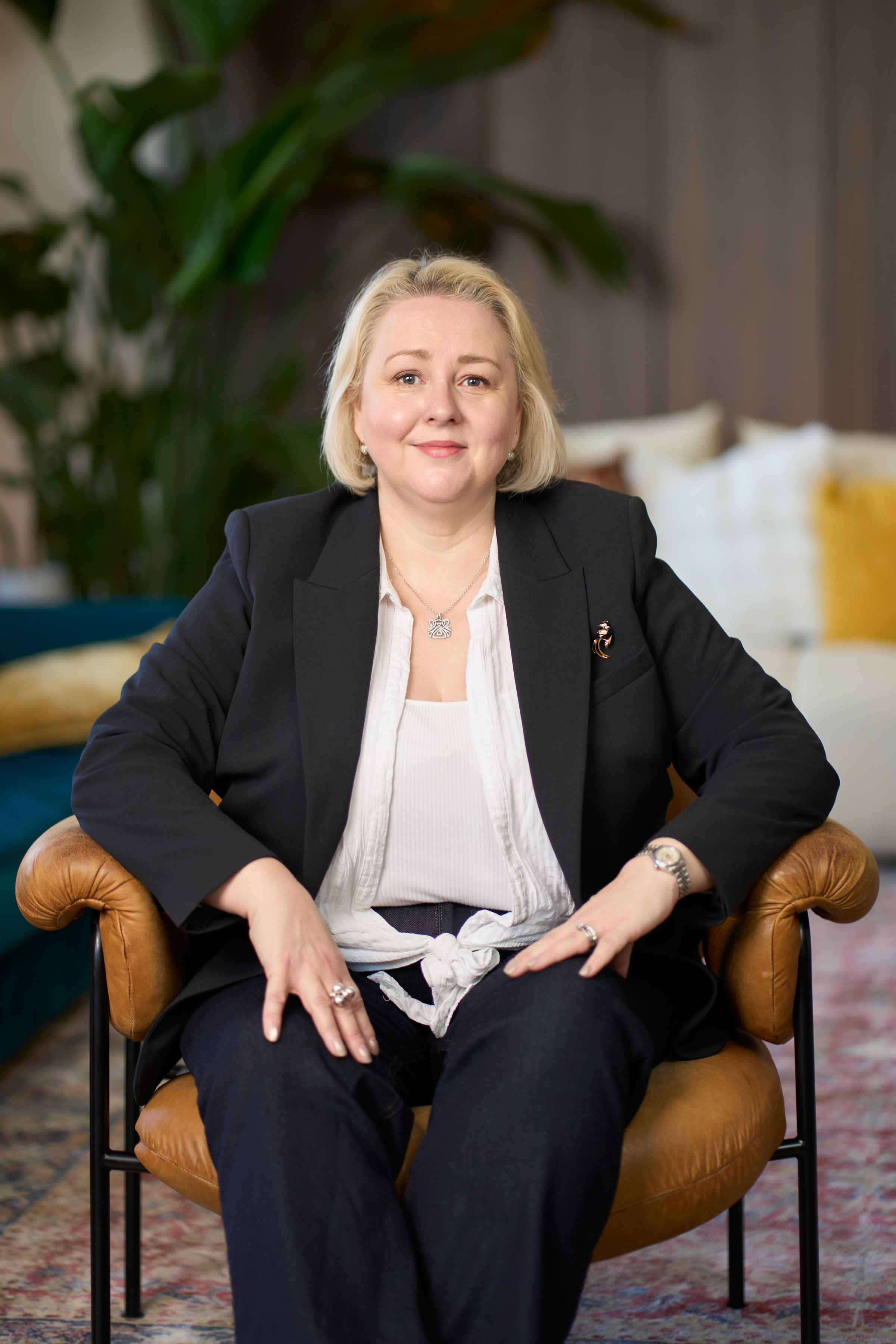 Entourage BD , Team Headshots gallery image 5